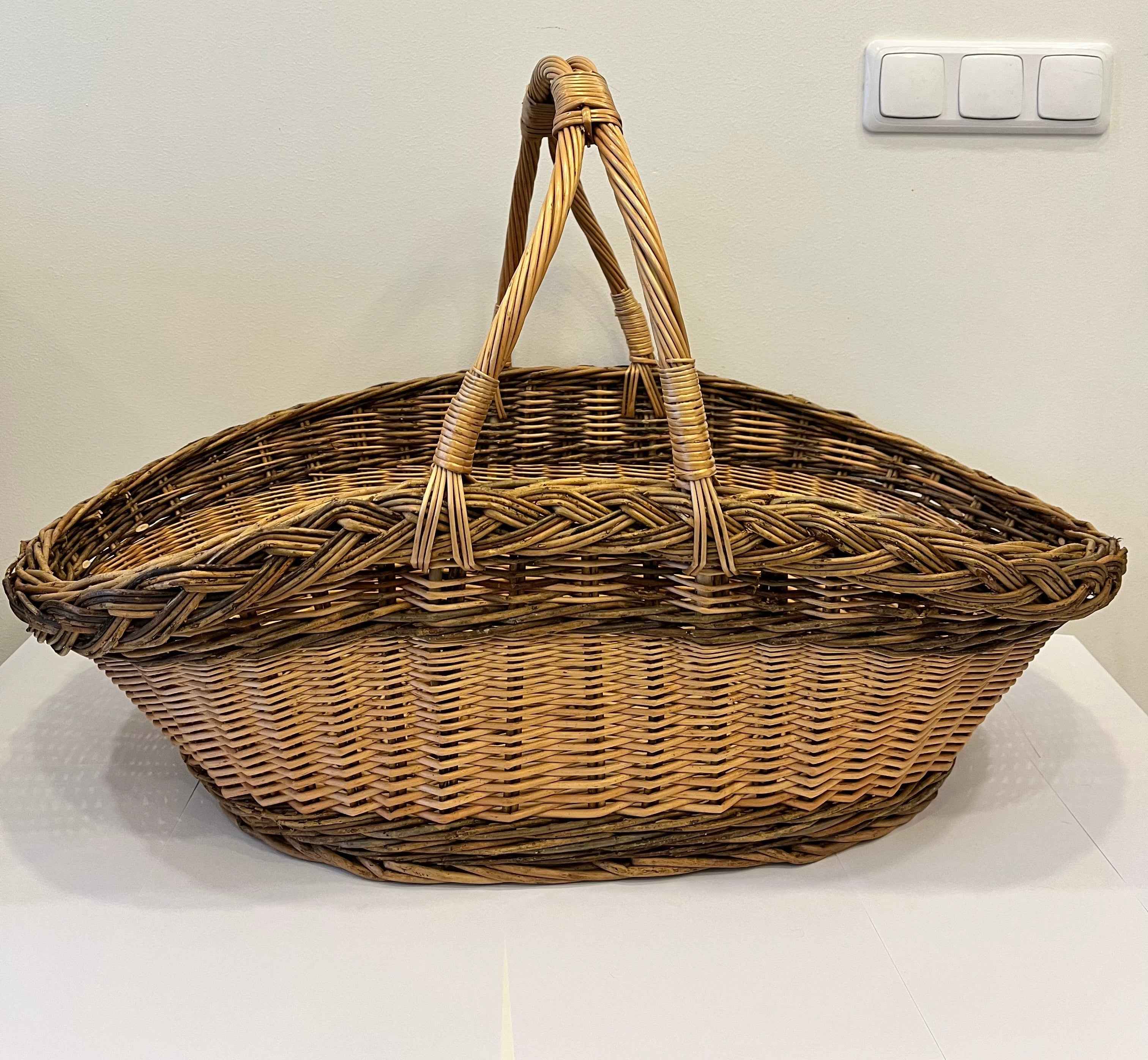 Wicker basket 031r - NaturelyWoven wicker - handmade