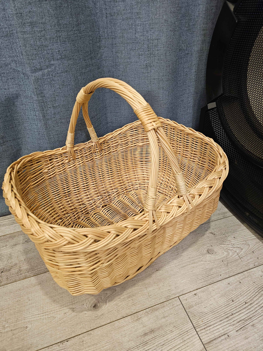 Wicker basket 016r - NaturelyWoven wicker - handmade
