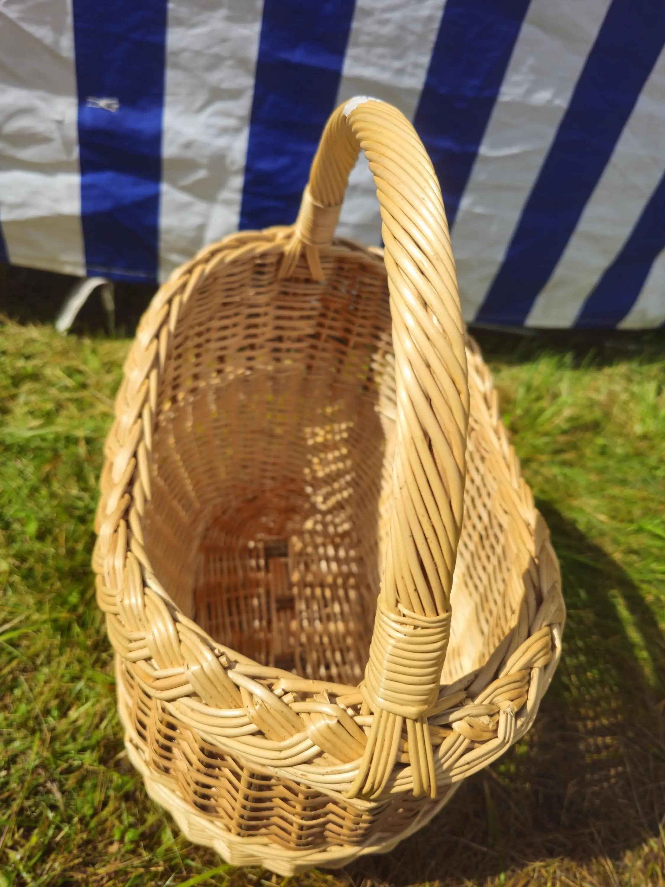 Wicker basket 021r - NaturelyWoven wicker - handmade
