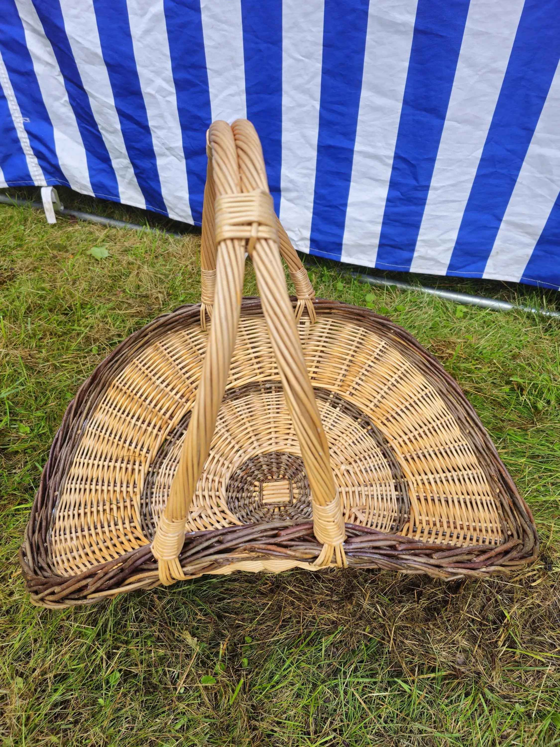 Wicker flower basket 033r - NaturelyWoven wicker - handmade