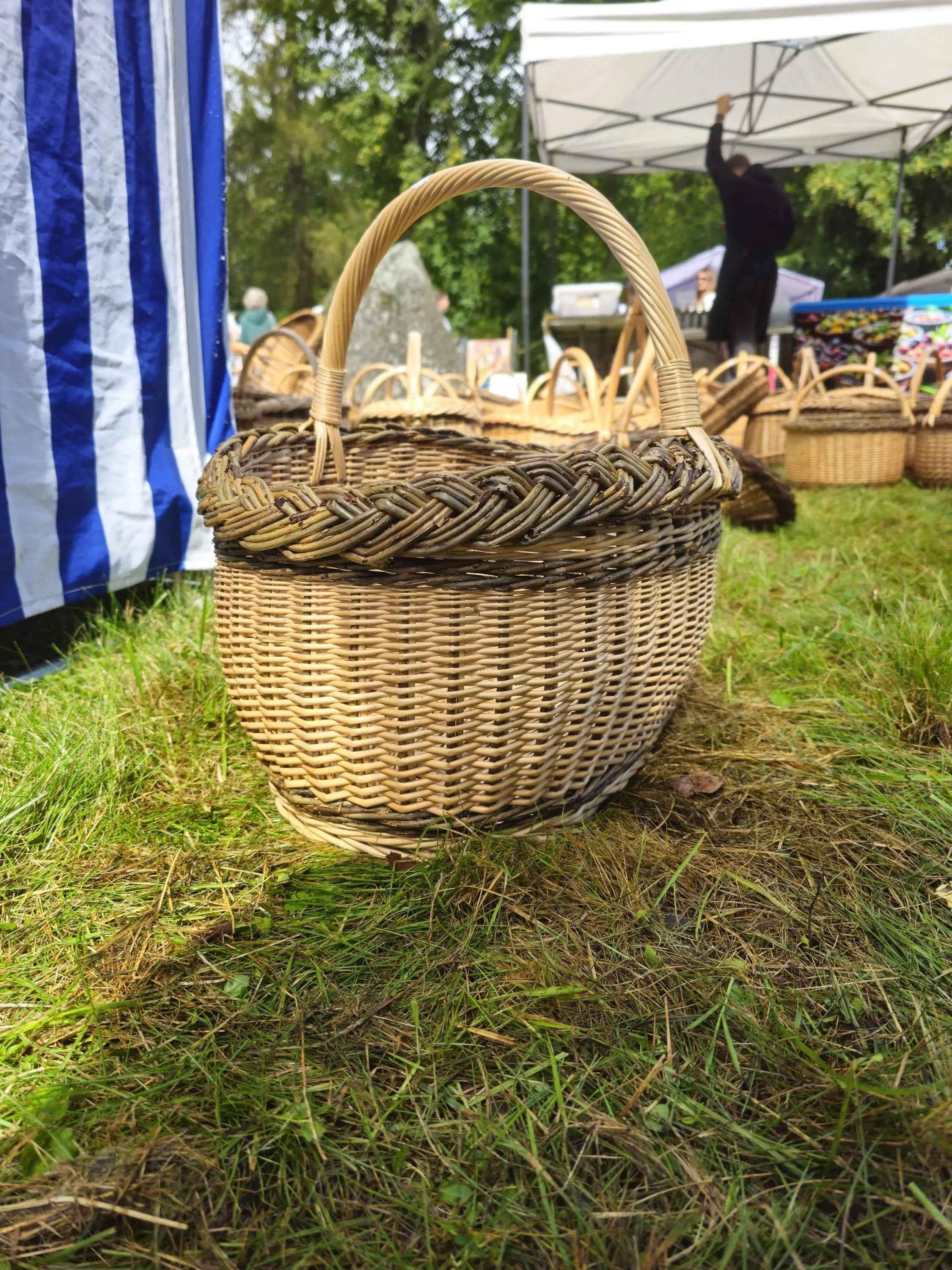 Wicker basket 026r - NaturelyWoven wicker - handmade