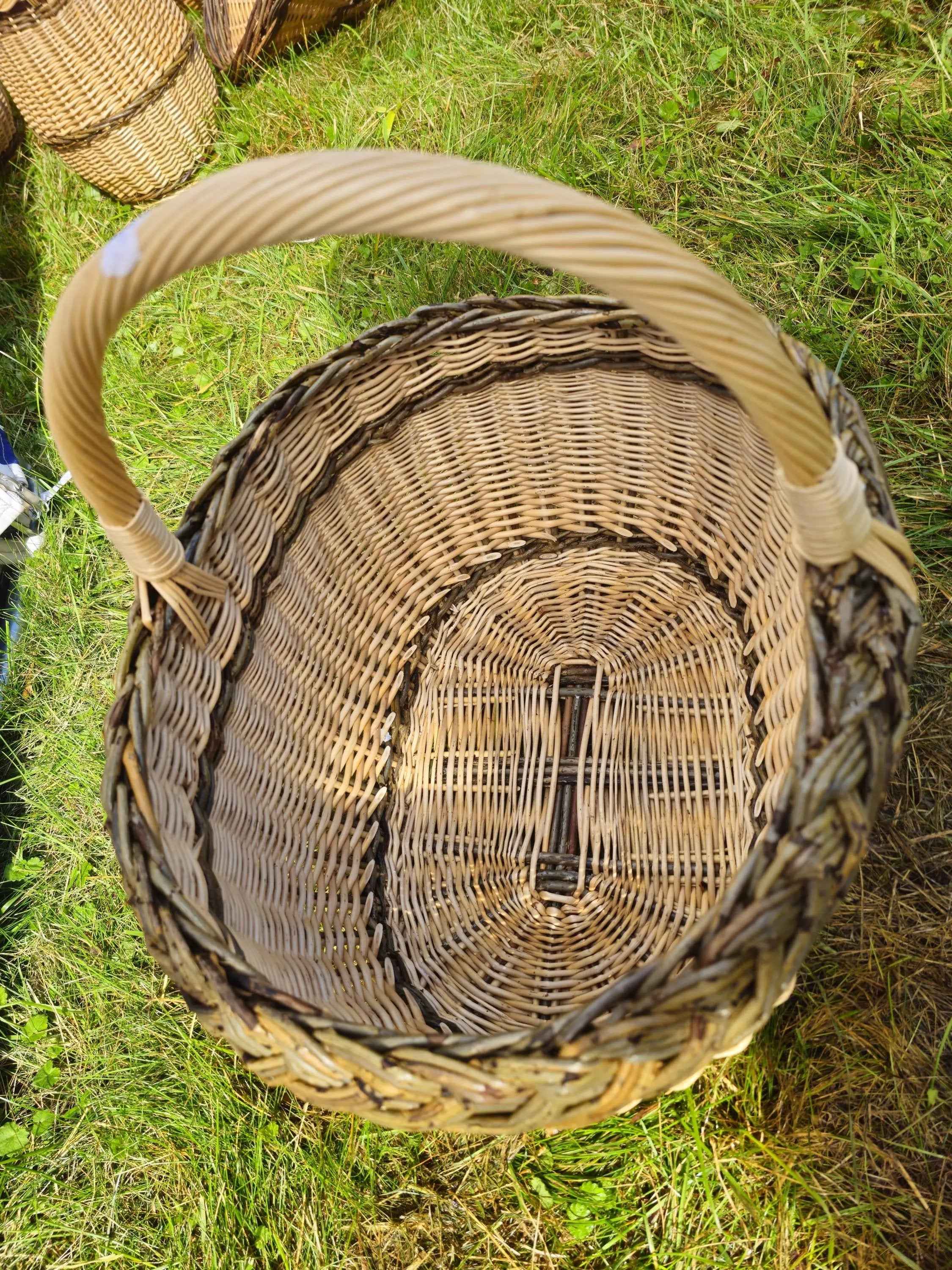 Wicker basket 026r - NaturelyWoven wicker - handmade
